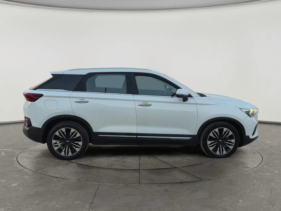 2024 FAW Bestune T77 Basic 