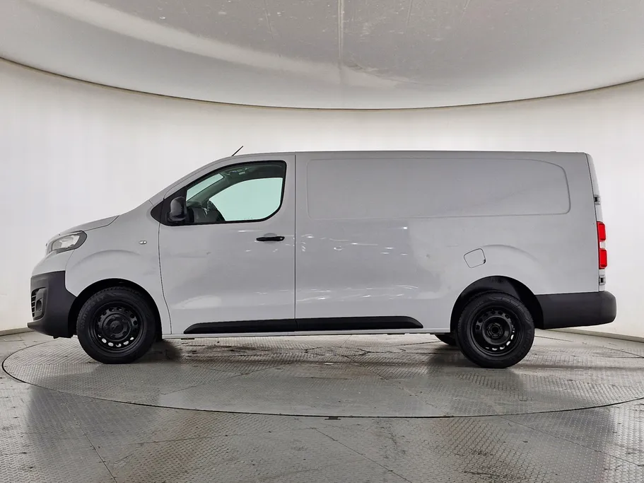 2023 بيجو Expert VAN 