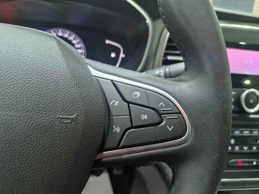 رينو ميجان E 2024 