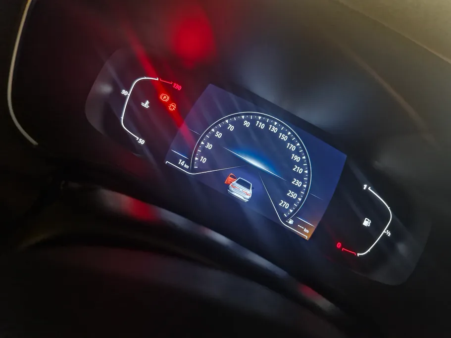 رينو ميجان E 2024 
