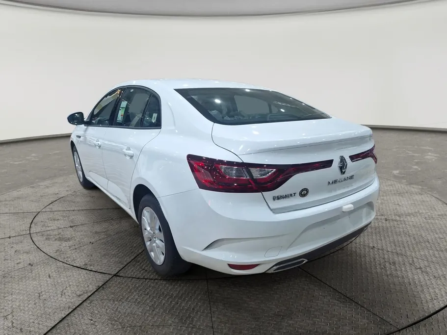 رينو ميجان E 2024 