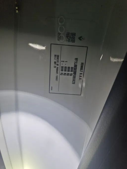 رينو ميجان E 2024 