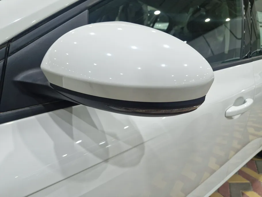 رينو ميجان E 2024 