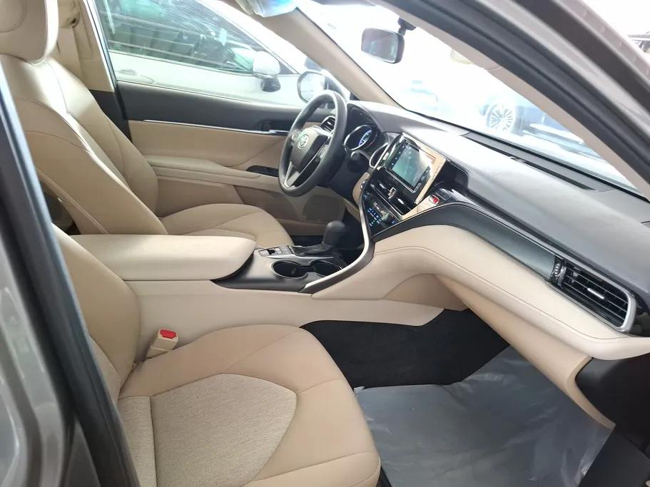 2024 Toyota Camry  LE HEV 