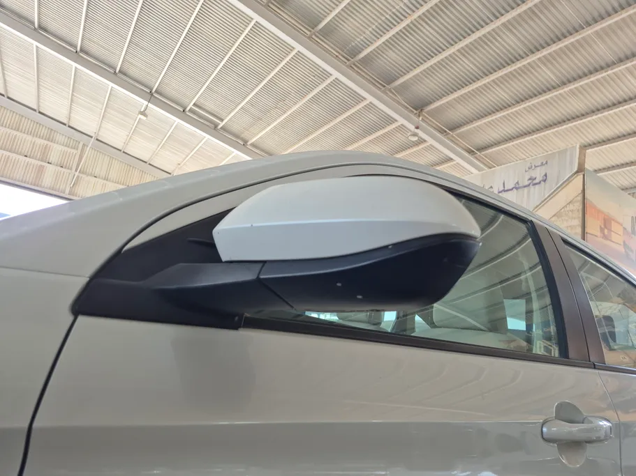 2024 Toyota Yaris  Y 