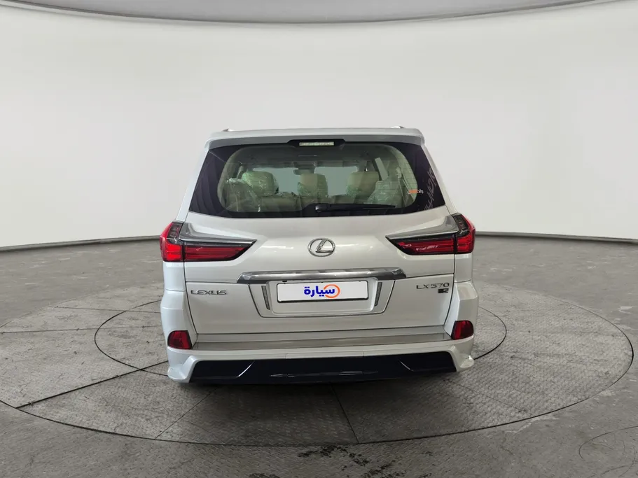 2021 Lexus LX 570 S 