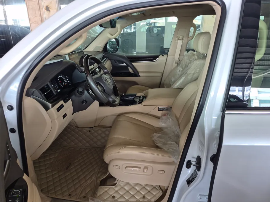 2021 Lexus LX 570 S 