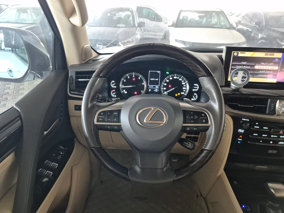 2021 Lexus LX 570 S 