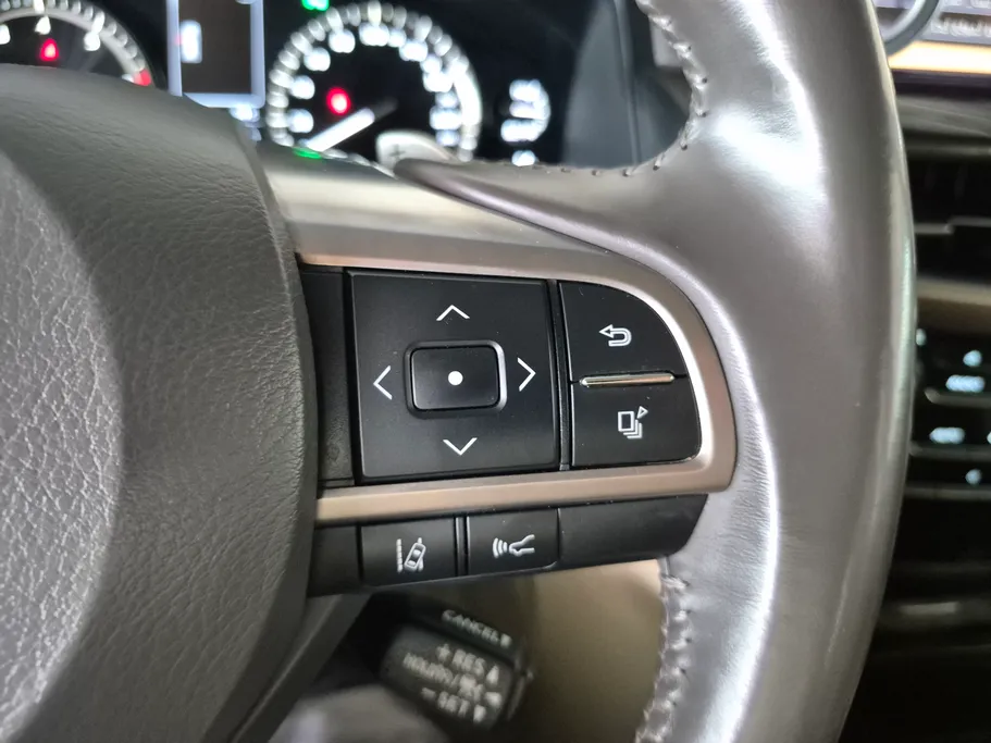 2021 Lexus LX 570 S 