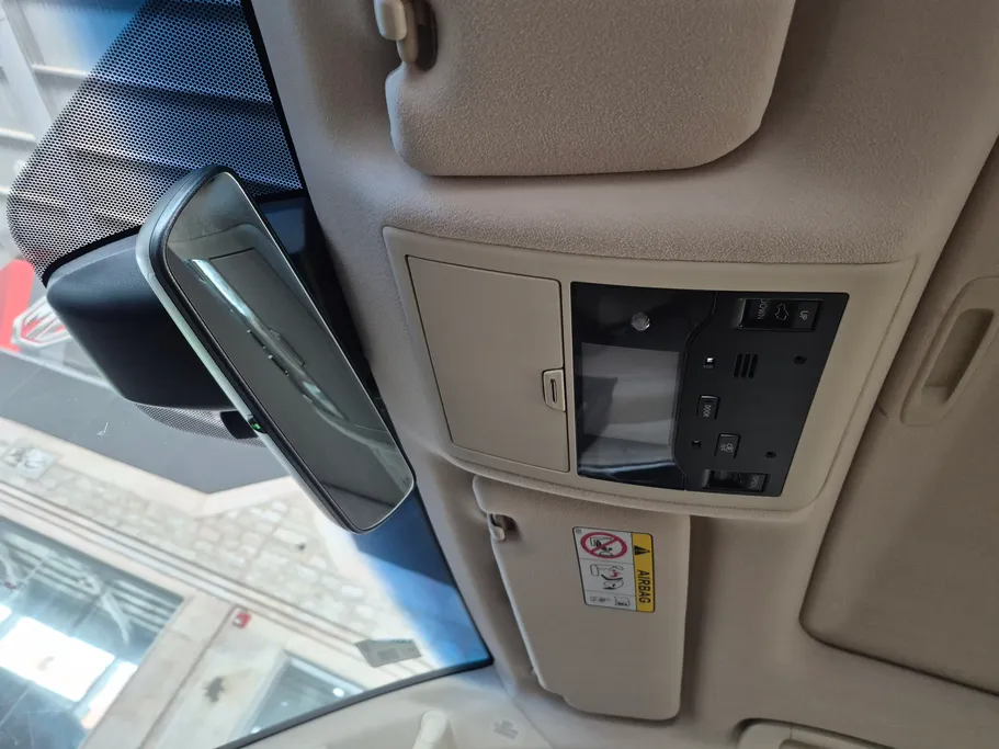 2021 Lexus LX 570 S 