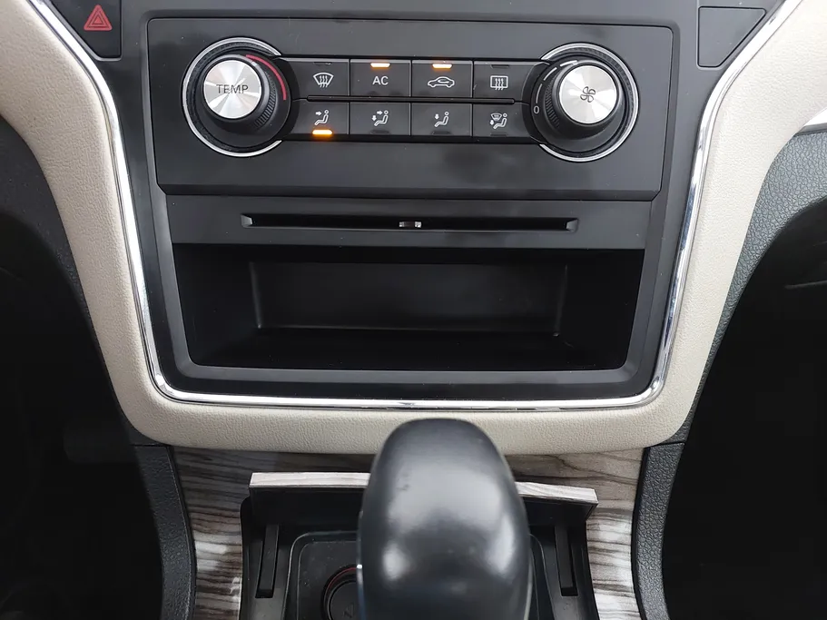 2023 MG RX5 STD 