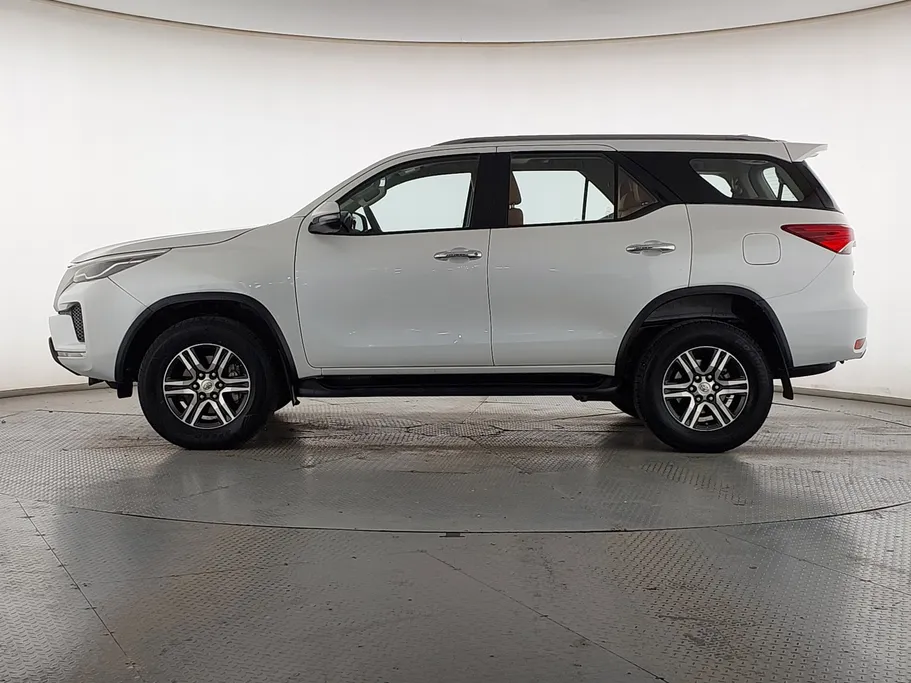 2024 Toyota Fortuner GX2 4x4 