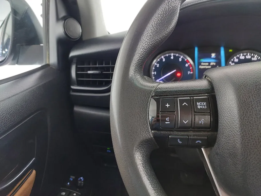 2024 Toyota Fortuner GX2 4x4 