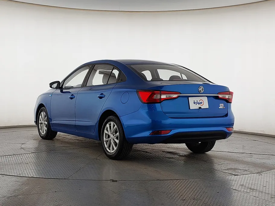 2022 MG 5 STD 
