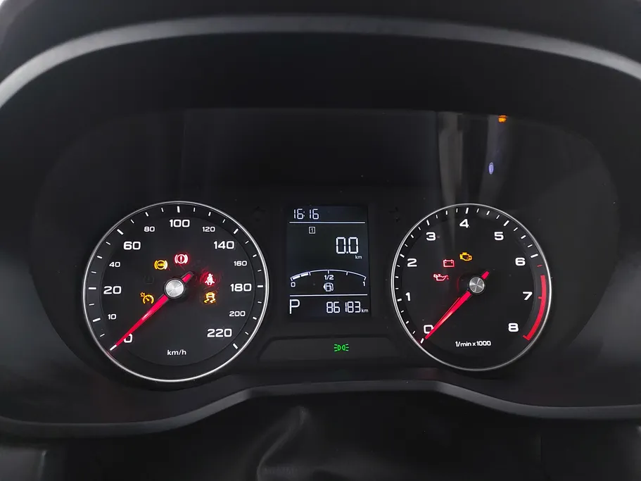 2022 MG 5 STD 