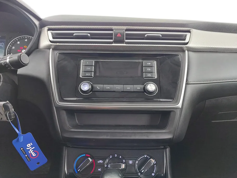 2022 MG 5 STD 