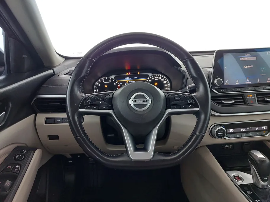 2021 Nissan Altima SV 