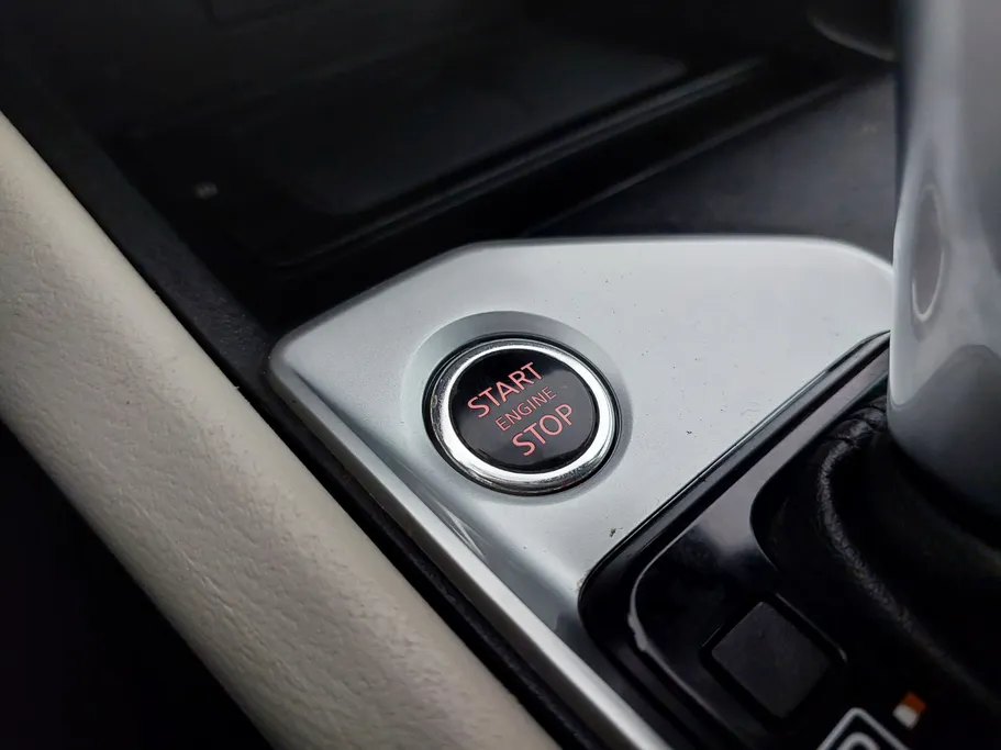 2021 Nissan Altima SV 