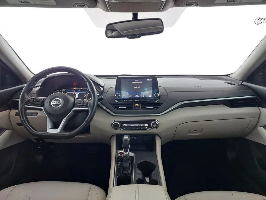 2021 Nissan Altima SV 
