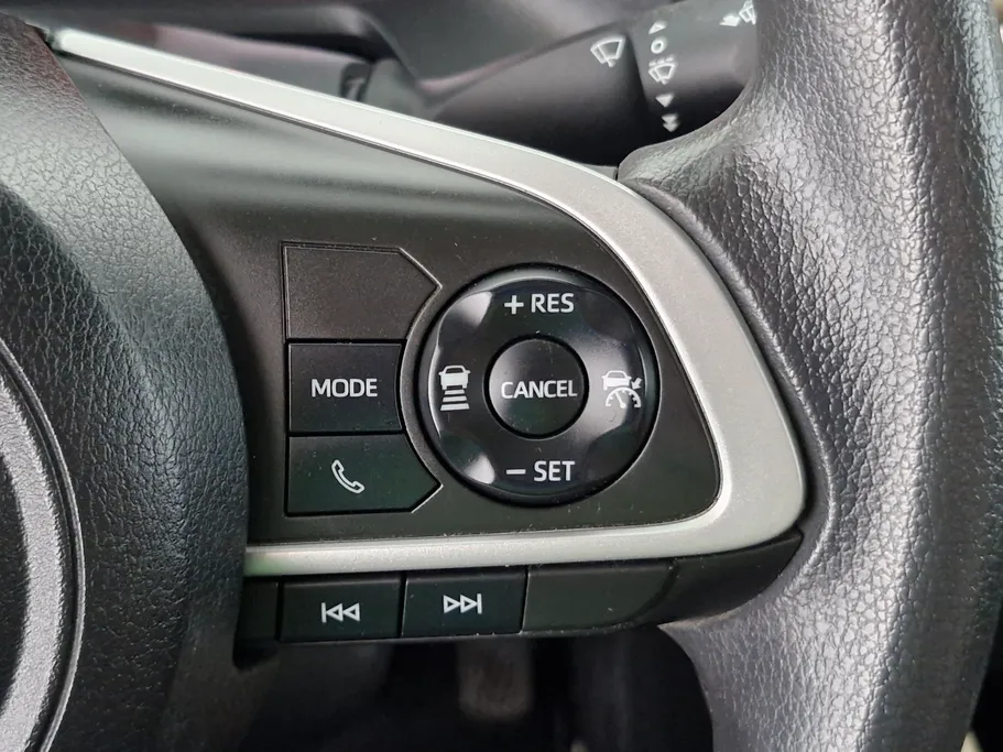 2023 Toyota Yaris  Y Plus 
