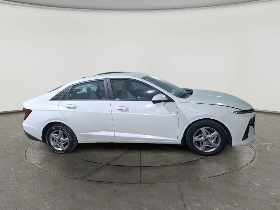 2024 Hyundai Accent Fleet 