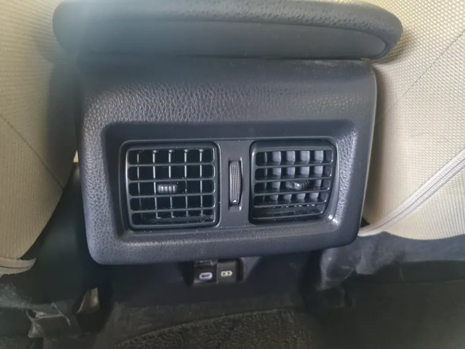 2025 Toyota Camry  LE HEV 