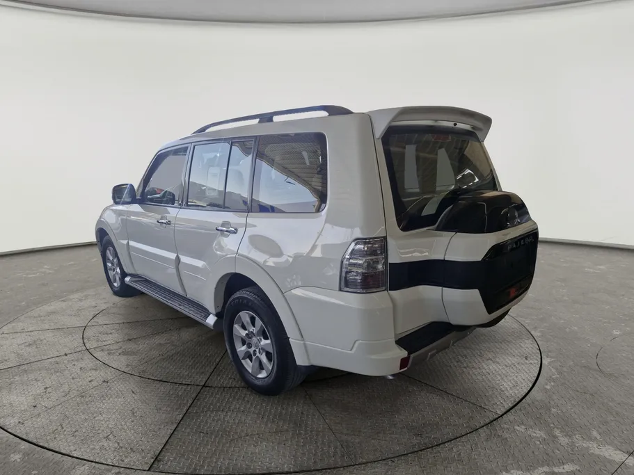 ميتسوبيشي باجيرو GLS 5Doors 2022 