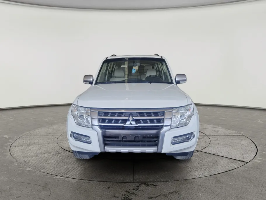 ميتسوبيشي باجيرو GLS 5Doors 2022 