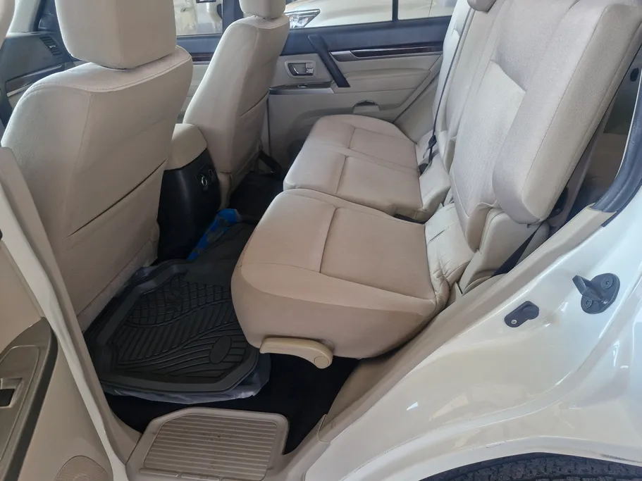 ميتسوبيشي باجيرو GLS 5Doors 2022 