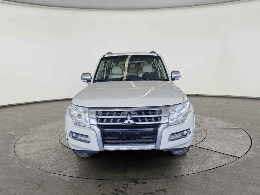2022 Mitsubishi Pajero GLS 5Doors 