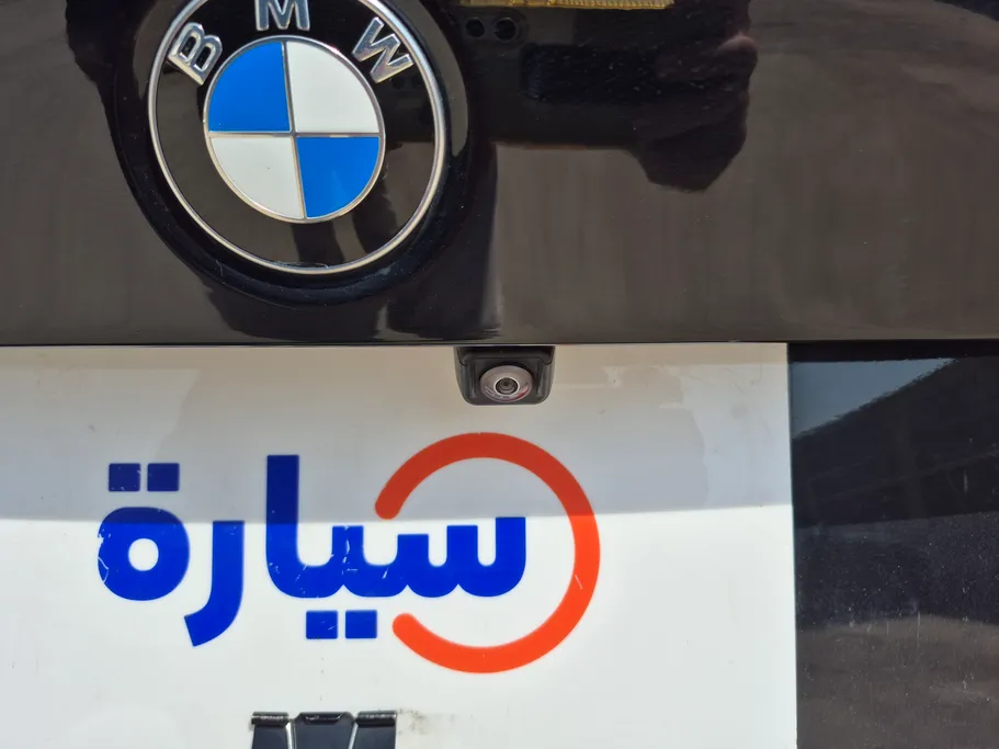 بي ام دبليو الفئة الثالثة 320i  2022 