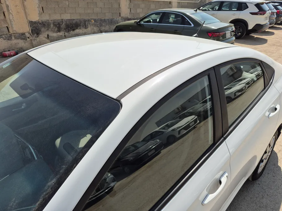 2023 Hyundai Accent Smart 