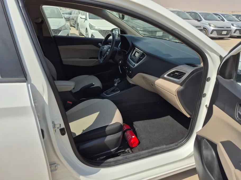 2023 Hyundai Accent Smart 