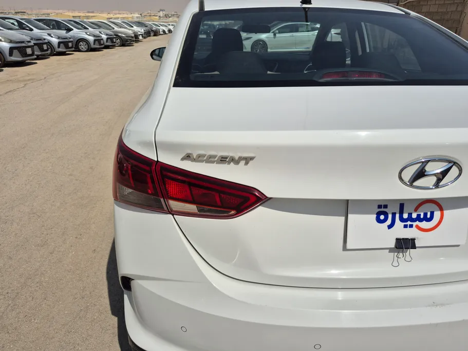 2023 Hyundai Accent Smart 