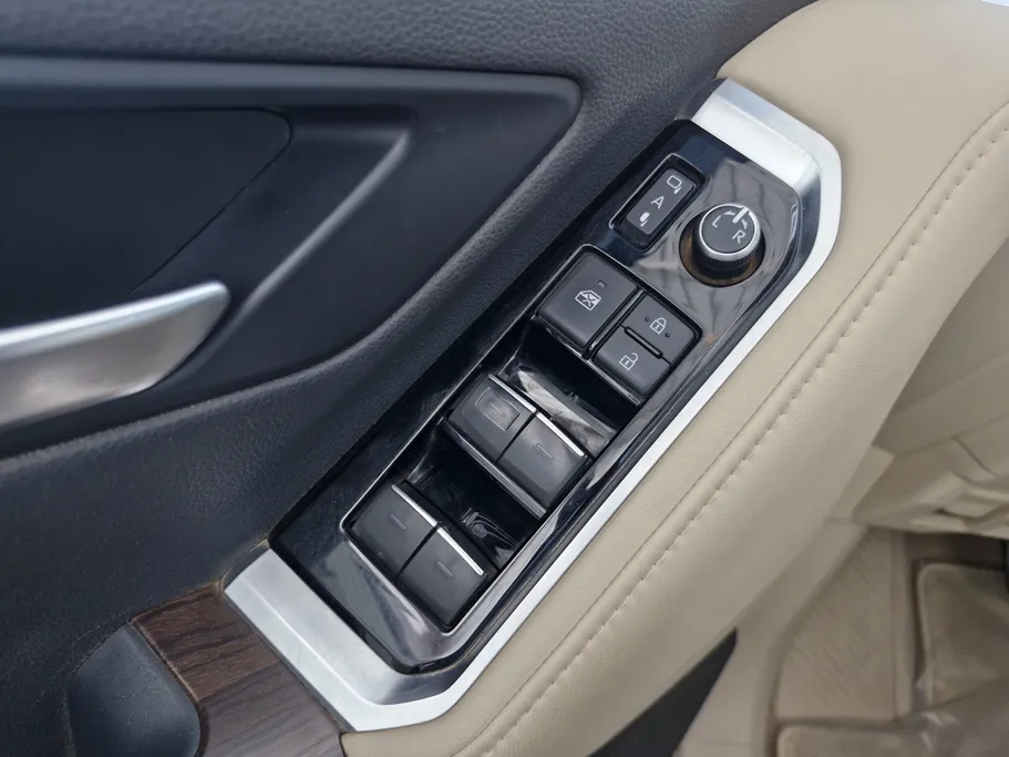2023 Toyota Land Cruiser GXR4 DSL 