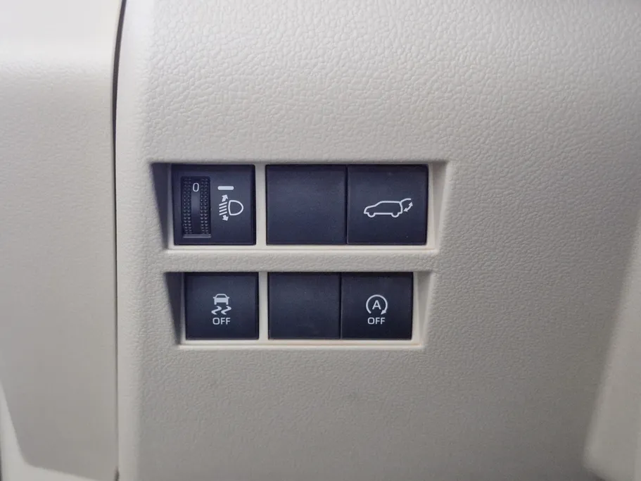 2023 Toyota Land Cruiser GXR4 DSL 
