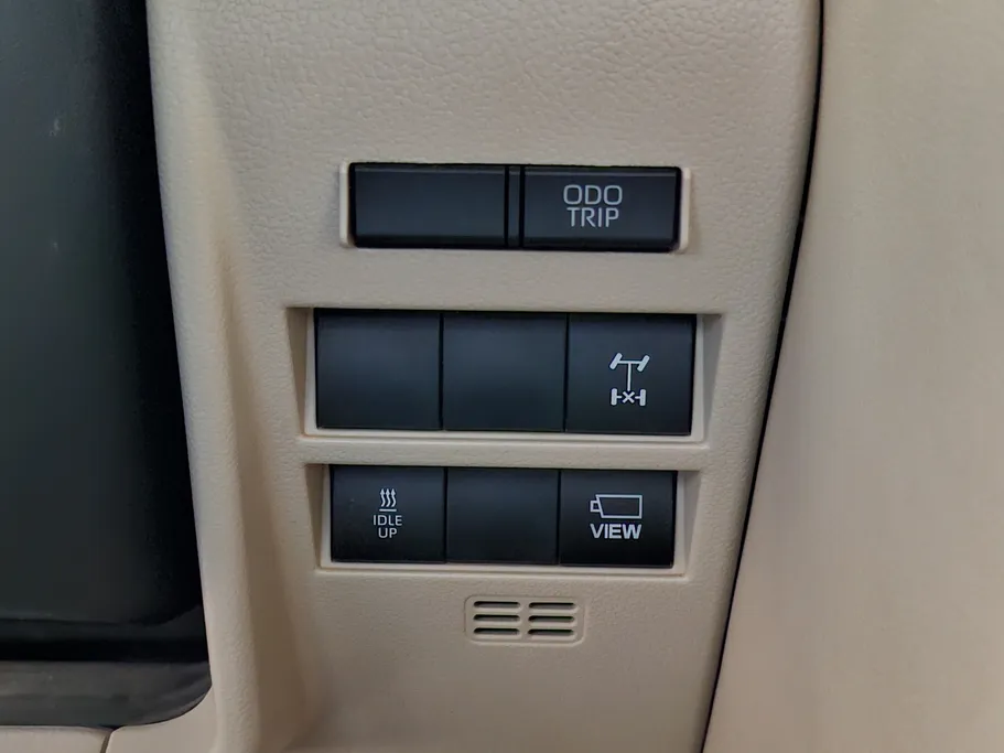 2023 Toyota Land Cruiser GXR4 DSL 