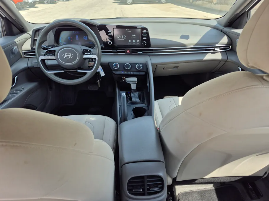 2024 Hyundai Elantra Fleet 