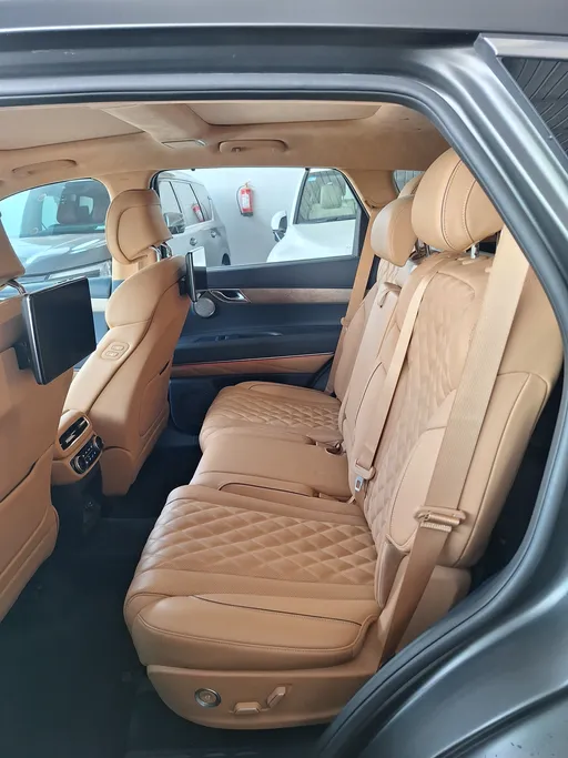 2024 Genesis GV80 Royal 