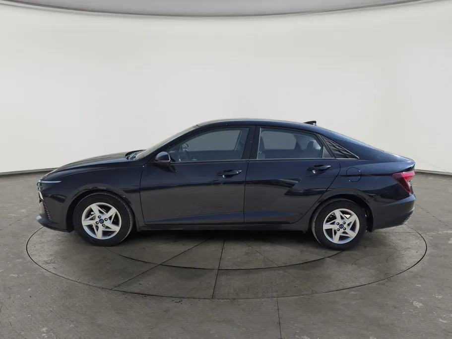 2024 Hyundai Accent Fleet 