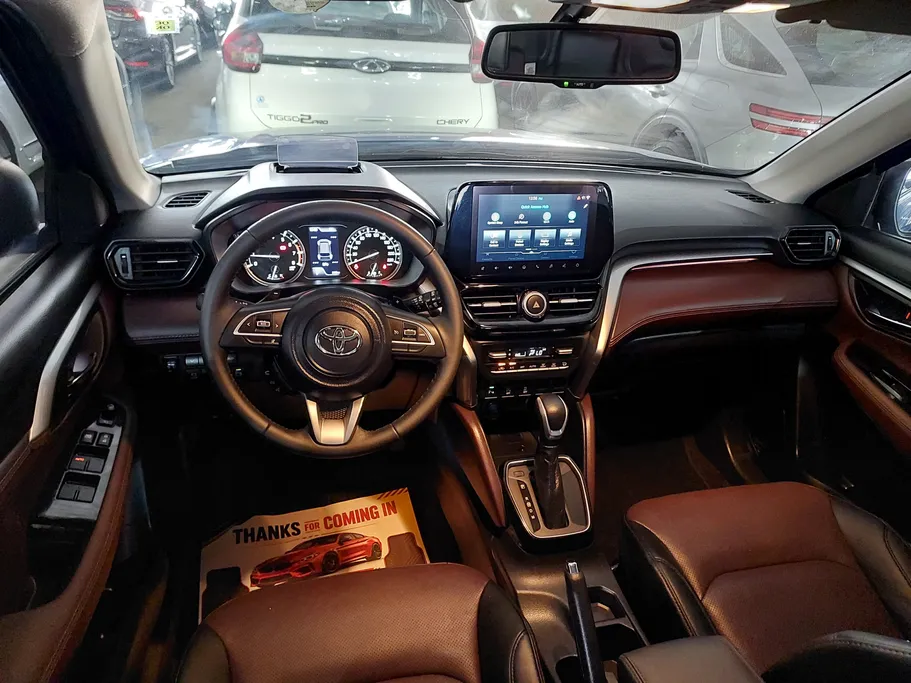 2025 Toyota Urban Cruiser GLX 