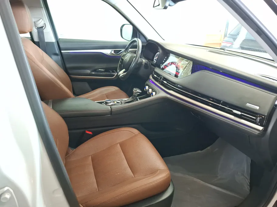 2022 Changan CS95 Royal 