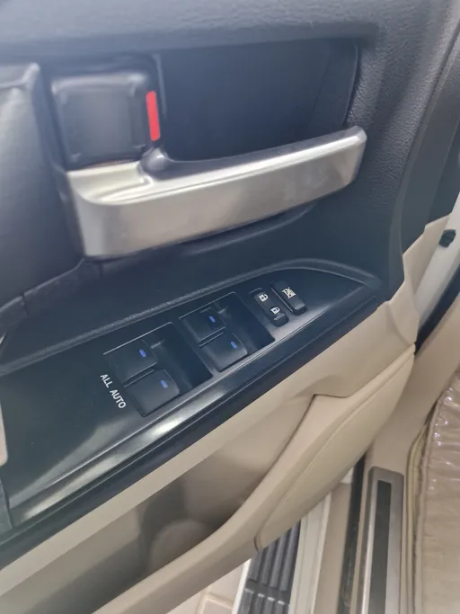 2020 Toyota Land Cruiser GXR Grand Touring 