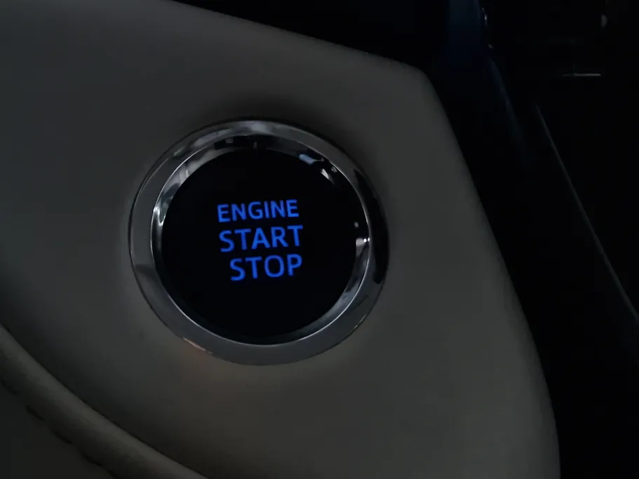 2020 Toyota Land Cruiser GXR Grand Touring 