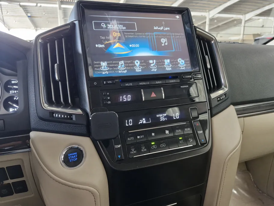 2020 Toyota Land Cruiser GXR Grand Touring 