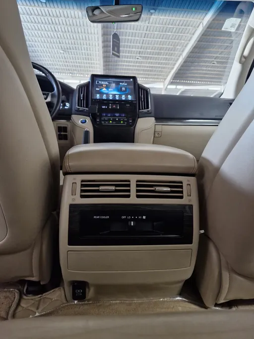 2020 Toyota Land Cruiser GXR Grand Touring 