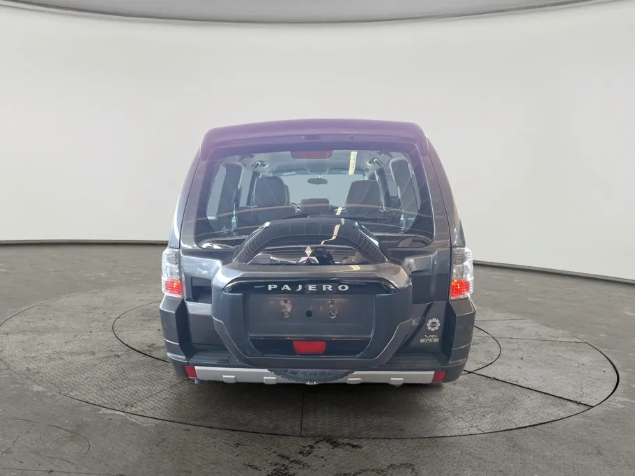 ميتسوبيشي باجيرو GLS 5Doors 2022 