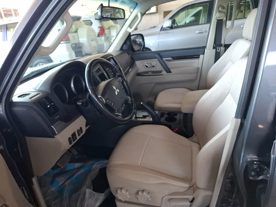 ميتسوبيشي باجيرو GLS 5Doors 2022 