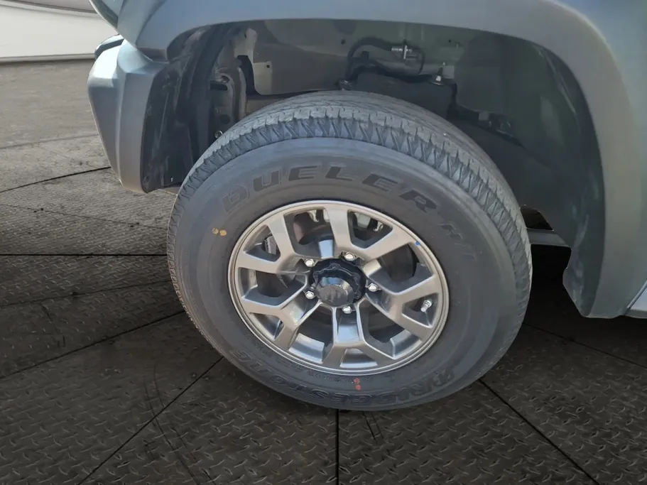 2024 سوزوكي Jimny GLX4AT 