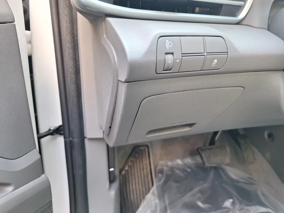2026 Hyundai Elantra Smart Plus 